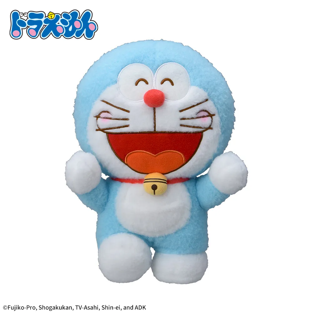 ドラえもん　赤いほっぺ　Lぬいぐるみ　～バンザイポーズ～
