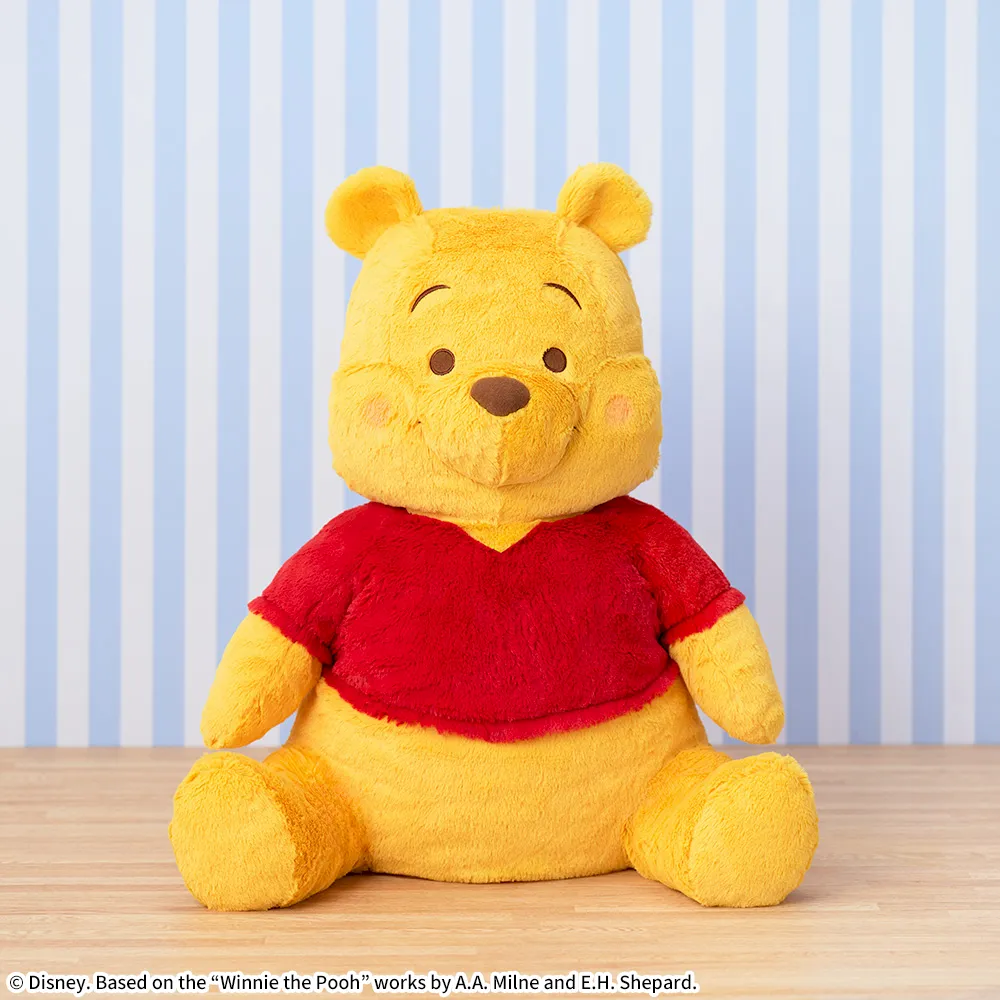 くまのプーさん赤いほっぺグランデぬいぐるみおすわりVer.