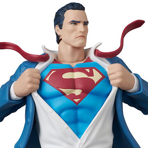 マフェックス No.300 MAFEX CLARK KENT(BATMAN： HUSH Ver.)