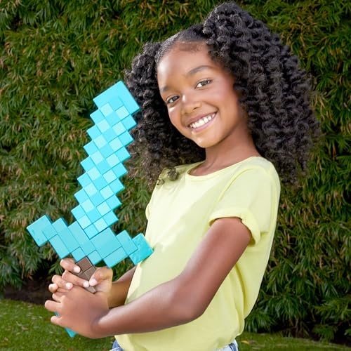 マテル マインクラフト(MINECRAFT) ロールプレイ アソート ダイヤモンドの剣 子供向けフィギュア 仮装 コスプレ なりきりアイテム 6歳から ブルー JLJ39