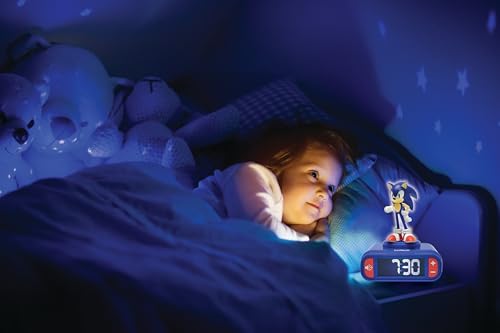 LEXIBOOK、ソニック・ザ・ヘッジホッグ、ソニックナイトライト目覚まし時計、音とメロディー、バックライト付きLCDスクリーン、発光、スヌーズ、ブルー、RL800SN