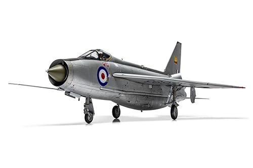 1/48 イングリッシュ・エレクトリック ライトニングF.6 プラモデル