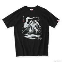 STRICT-G JAPAN『新機動戦記ガンダムW -Operation 30th-』Tシャツ ウイングガンダムゼロ クロークドカスタム柄