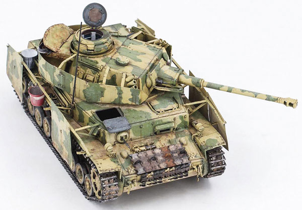1/35 ドイツIV号戦車 G型 (中/後期型) プラモデル（再販）