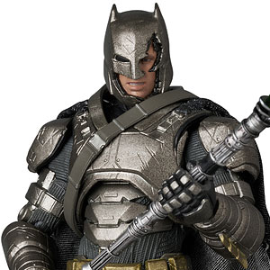 メディコム・トイ (MEDICOM TOY) MAFEX マフェックス No.313 ARMORED BATMAN アーマード バットマン Ver.1.5 (BATMAN V SUPERMAN: DAWN OF JUSTICE) 全高約160mm ノンスケール 塗装済み アクションフィギュア