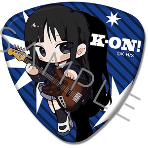 『けいおん！』 ピック型缶バッジ B(秋山澪)